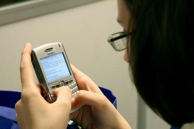 Lietuviai sieks greitojo SMS rašymo rekordo