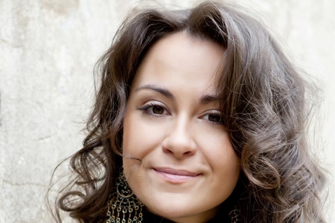 Charizmatiškoji E.Sašenko dainuos festivalyje Gargžduose