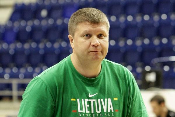 Robertas Kuncaitis: dar toli gražu iki dainų