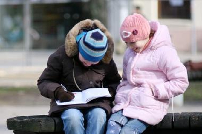 Nauja Švietimo įstatymo redakcija: vaikai bus ugdomi nuo gimimo