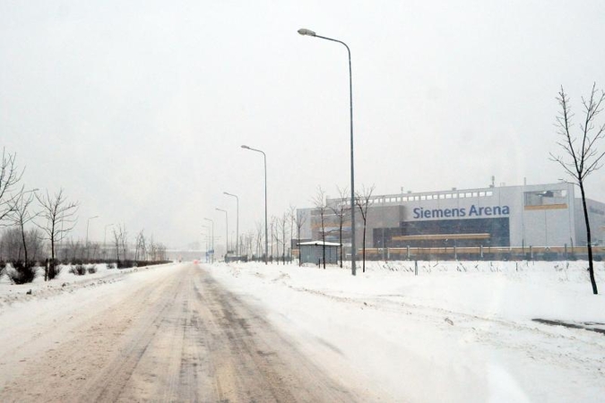 Naktį eismo sąlygas sunkins lijundra ir plikledis (papildyta)
