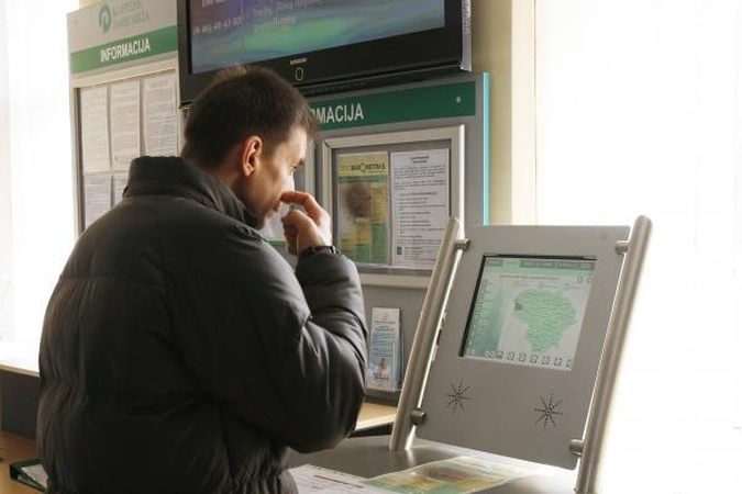 Nedarbo lygis didžiuosiuose miestuose siekė 13-17 proc.
