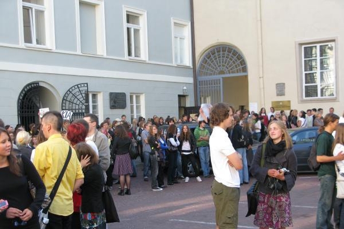 VU tarptautiniame reitinge aplenkė Estijos Tartu universitetą