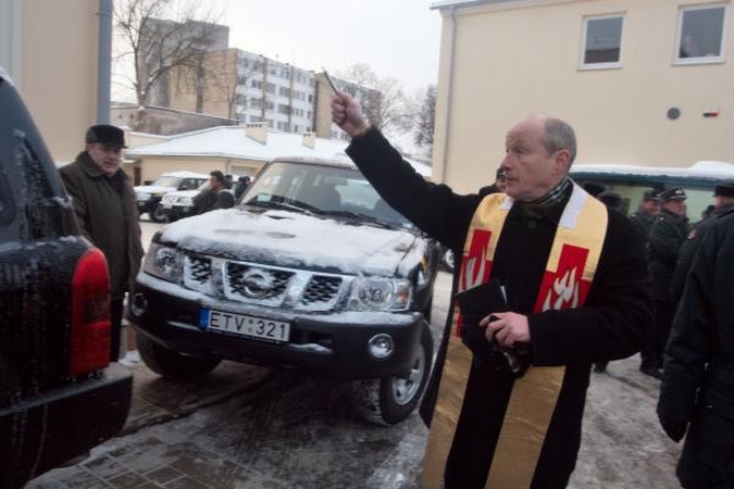 Pasieniečiai už daugiau nei 5 mln. litų įsigijo naujų automobilių