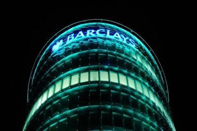„Barclays“ užpuolė internetiniai sukčiai