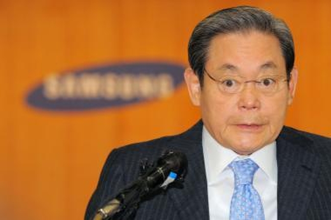 Teismas nuteisė buvusį "Samsung" vadovą dėl obligacijų sandorio