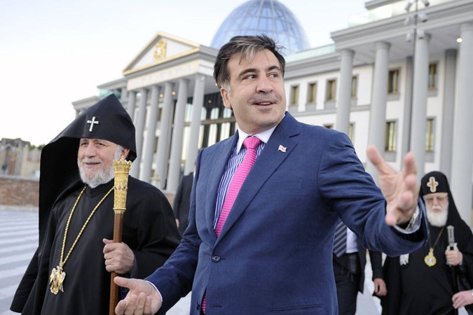 Gruzijos lyderis M.Saakašvilis parlamentą perkels į provinciją