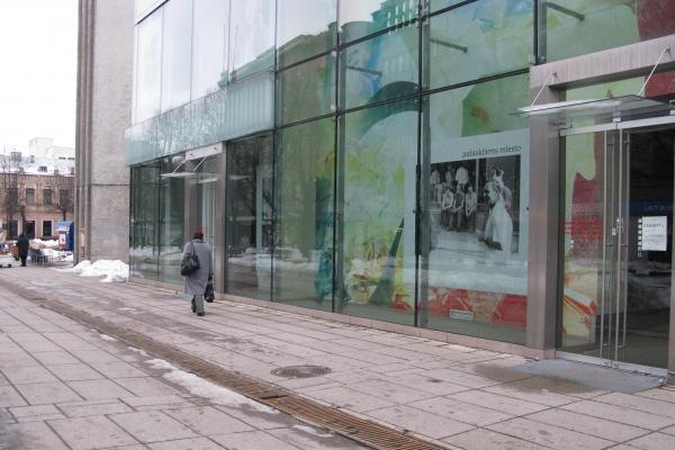 Laisvės alėjos vitrinų klyksmas - „Išnuomojama“!