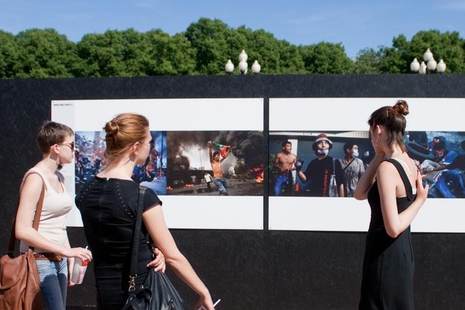 Lukiškių aikštėje – „World Press Photo`11“ ekspozicija