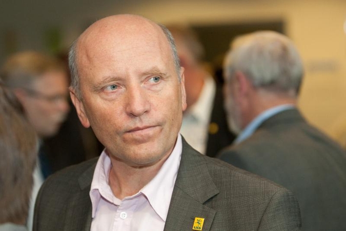 R.Palaitis: jokie VRM pareigūnai trauktis neketina (papildyta)