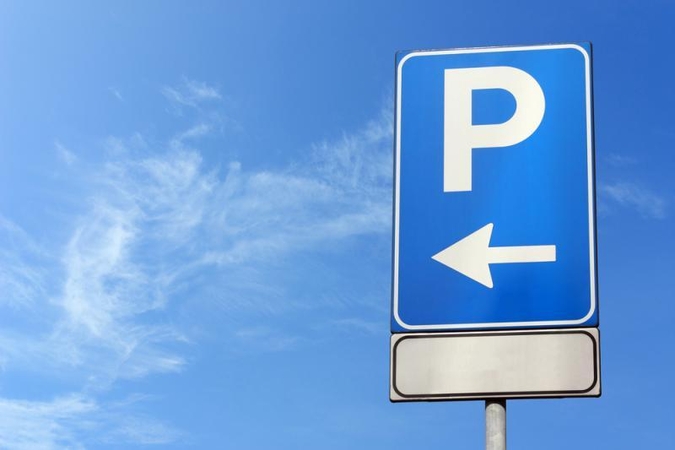 Už milijoną dolerių parduoda automobilio stovėjimo vietą