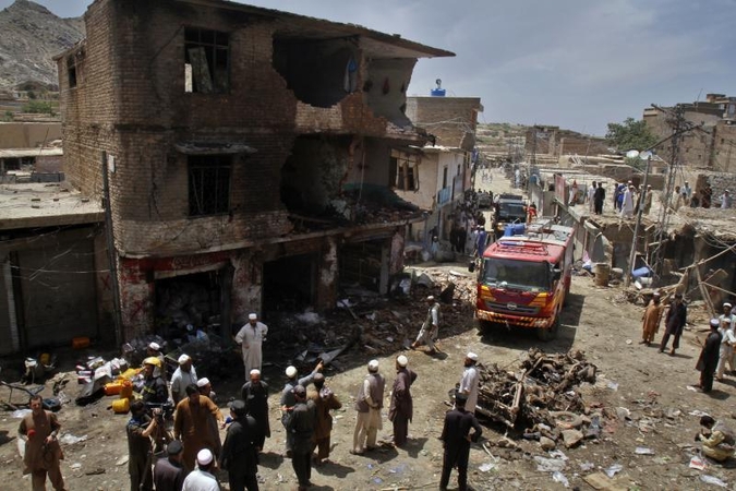 Pakistane per sprogdinimą turguje žuvo 26 žmonės, sužeisti 65