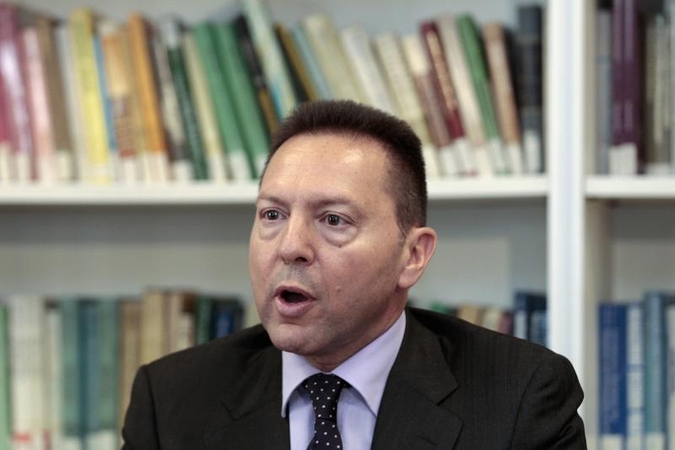 Naujuoju Graikijos finansų ministru paskirtas Yannis Stournaras