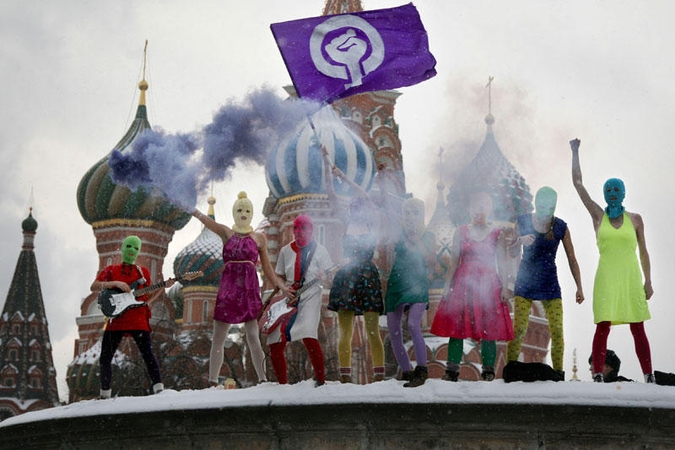 Ortodoksų Bažnyčia „Pussy Riot“ pavadino „aksominiu terorizmu“