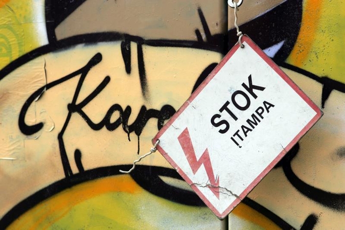 Tauragės rajone elektrinis piemuo nutrenkė vyrą