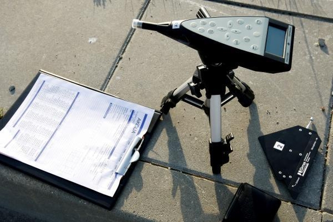 Dingusių brangių triukšmo matuoklių paslaptis atskleista