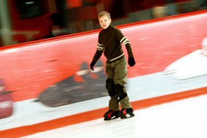 „Mega“ kviečia į čiuožyklos po atviru dangumi atidarymą