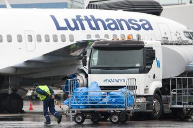 Streikuoja didžiausių Europos oro linijų pilotai