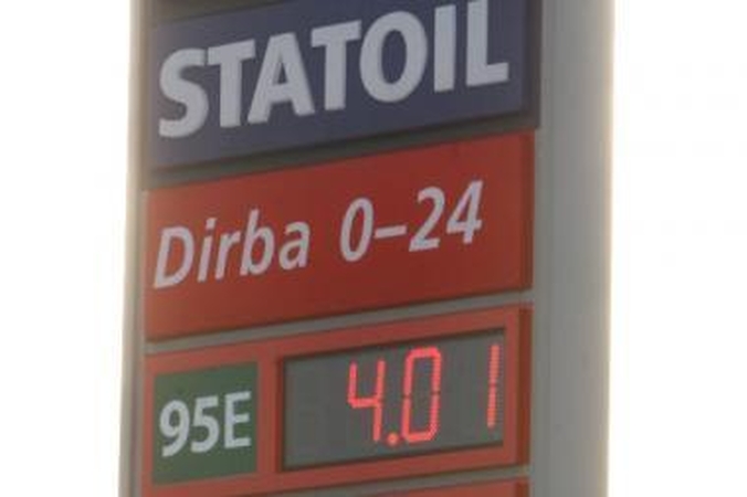 Degalų rinkoje - nauja kainų audra