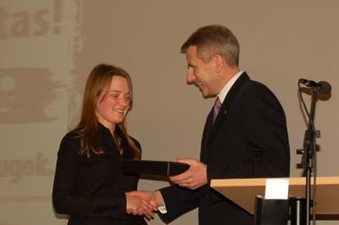 Apdovanota raštingiausia užsienio lietuvė