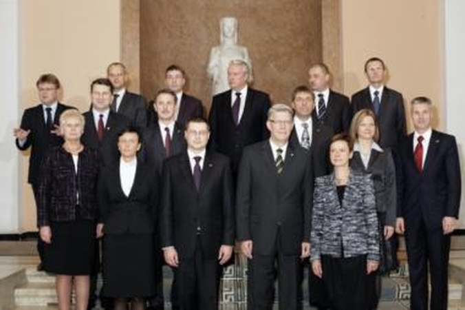 Latvija: labiausiai nekompetentingi - užsienio ir vidaus reikalų ministrai