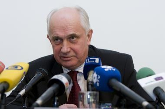 R.Šarkinas: indėlininkams nėra ko nerimauti