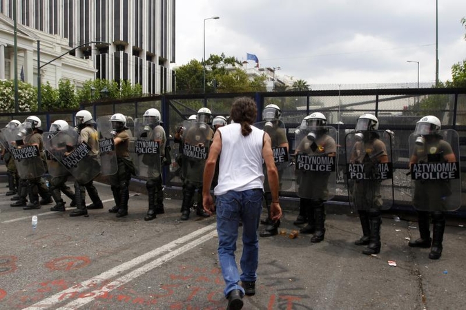 Vokietija ir Prancūzija ragina skubiai susitarti dėl pagalbos Graikijai