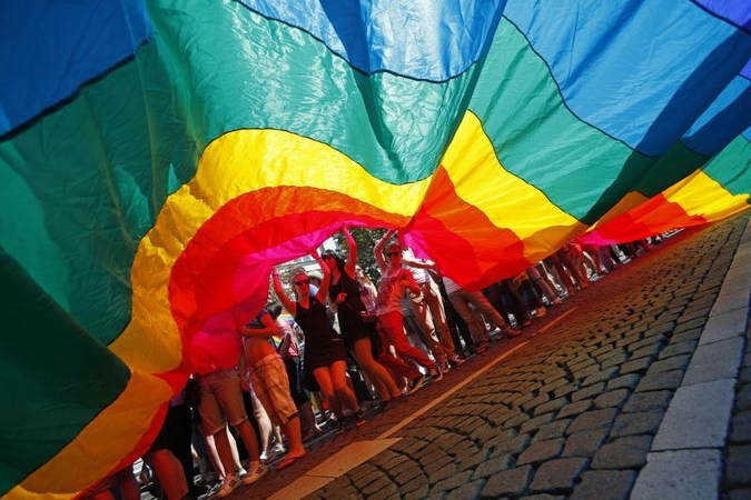 Europarlamentarai liberalai žada stebėti situaciją dėl gėjų eitynių