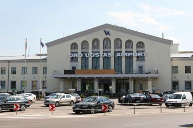 Žadama sutvarkyti kelią nuo oro uosto iki miesto centro
