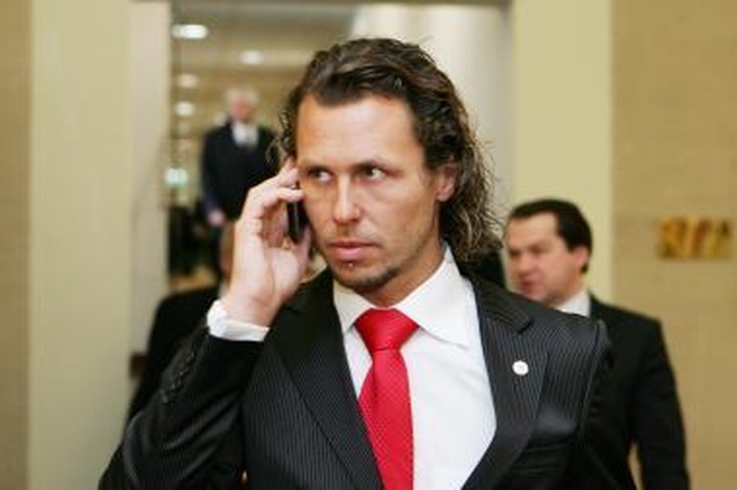 Seimo narys L.Karalius gavo atlyginimą, kurio išsižadėjo