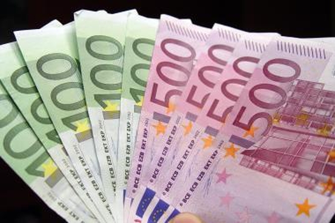 Suomija prisidės prie finansinio gelbėjimo paketo Portugalijai