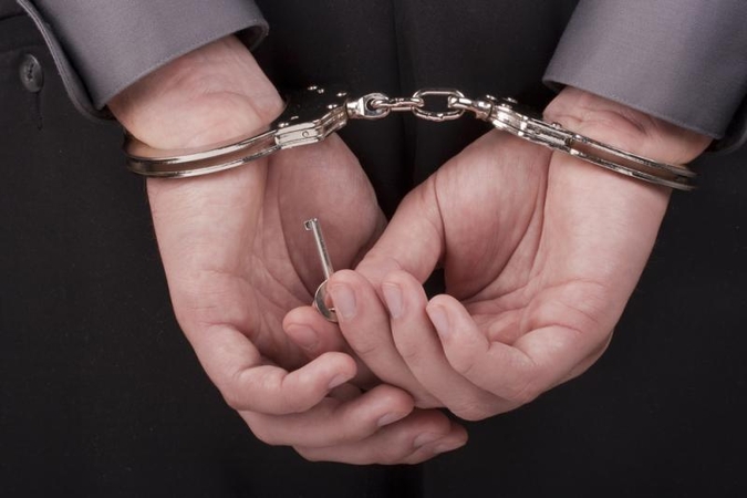 Italijoje per reidą sulaikyta šviesiaplaukė mafijos „krikštamotė“