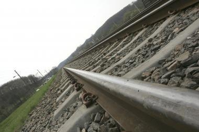 Dotnuvoje mirė šilumvežio pervažiuotas vyras 