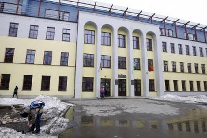 S.Dacho mokykloje nešyla radiatoriai