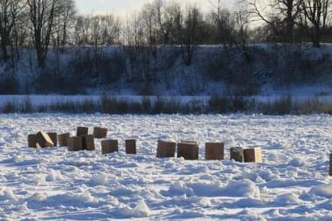 Rusiškų cigarečių gabentojai rinkosi ledo kelią