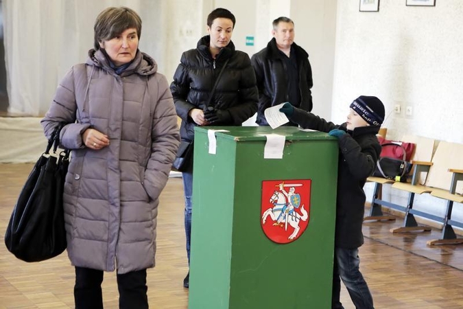 Klaipėdoje teko tramdyti rinkimų apylinkėje triukšmą kėlusį rinkėją