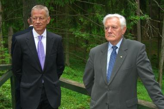 Prezidentas ir ministras regioniniame parke pasigedo lentelių