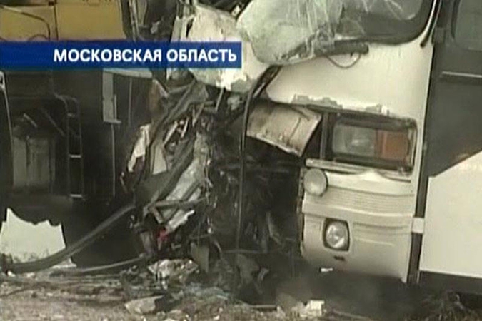 11 žmonių žuvo per autobuso ir sunkvežimio susidūrimą Maskvos srityje