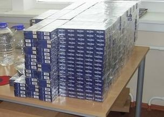 Demaskuotas nelegalus rūkalų sandėlis