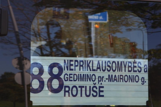 Vairuotojams sostinėje – nemokami autobusų maršrutai