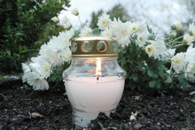 Neatsargiai lenkęs "BMW" vairuotojas pražudė nekaltą vairuotoją  