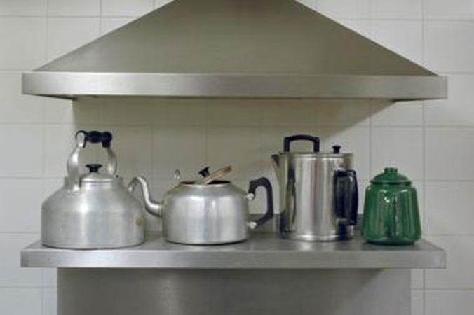 Ruošiamasi naikinti lengvatinius elektros tarifus naudojantiems elektrinėmis viryklėmis 