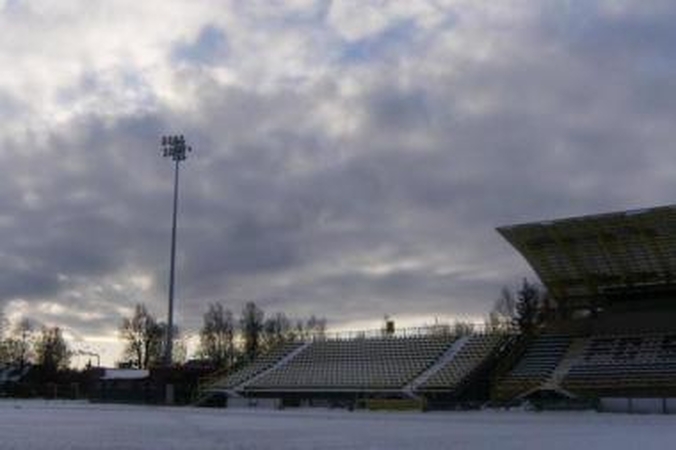 Šiaulių stadione iki metų pabaigos bus įrengtas apšvietimas