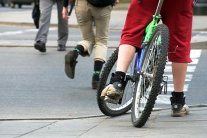 „Apsaugok mane“: perėjose nukentėję vaikai gaus iki 10 tūkst. litų