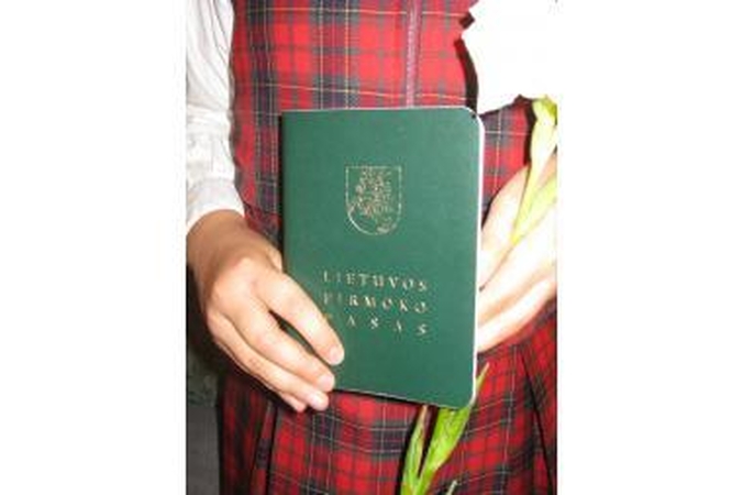 Pirmokai gaus pirmuosius savo gyvenime pasus