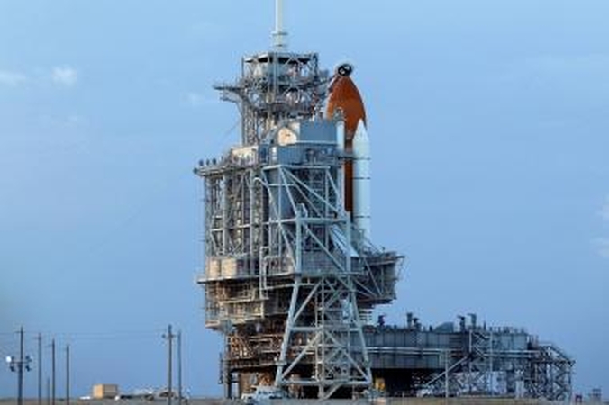 Erdvėlaivio "Discovery" paskutinis startas atidėtas dėl elektros įrangos gedimo