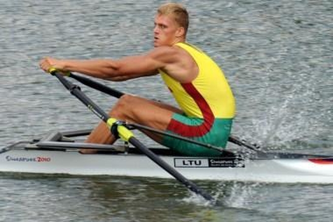 Lietuvos irkluotojai pasipuošė medaliais "Armada Cup" maratone Šveicarijoje
