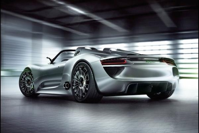 Gražiausi šių metų automobiliai pagal „Forbes“