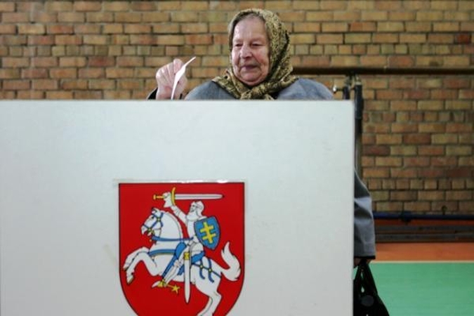 Daugiau nei pusė Lietuvos gyventojų pritartų partijų uždraudimui