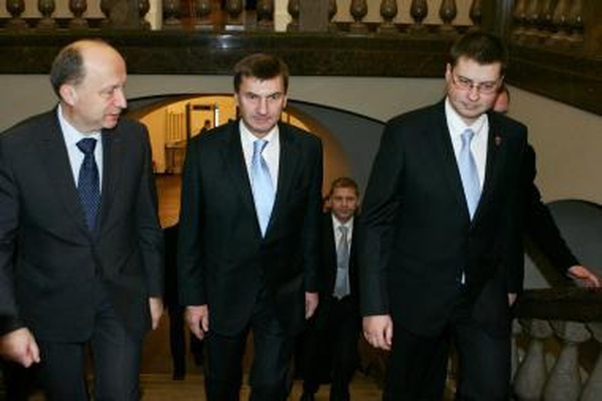 Baltijos valstybės iš atominės elektrinės projekto nesitraukia
